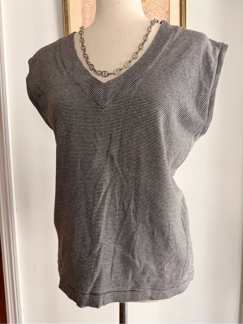 100% Cotton VTG Chico’s Sleeveless Tee